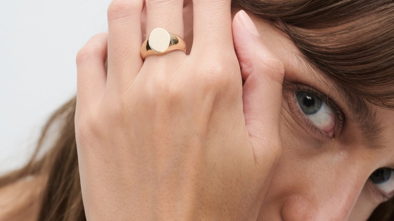 Decoding Jewelry Quality: The Importance of 925 Hallmarks and Premium Zirconia