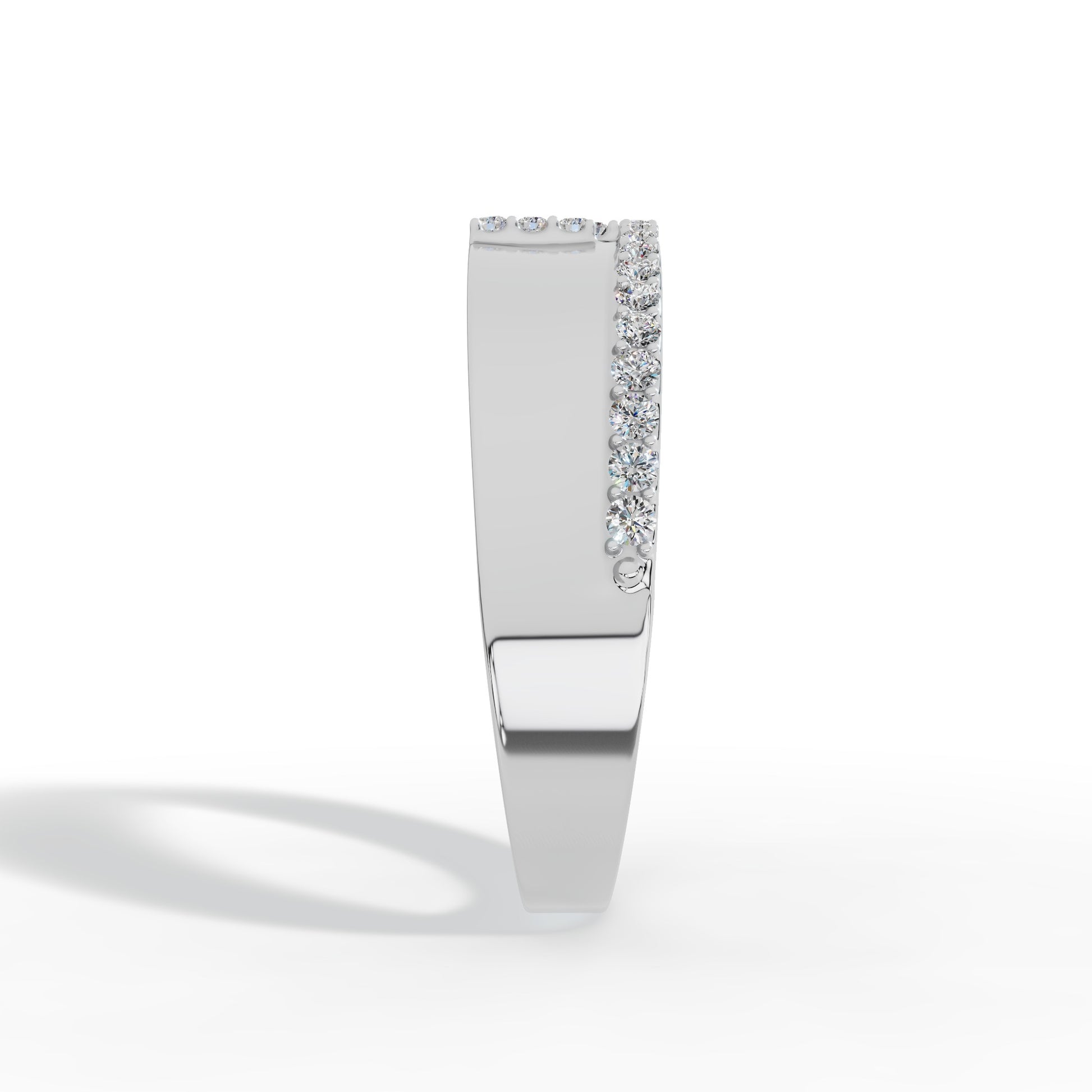 Lumera Band Ring