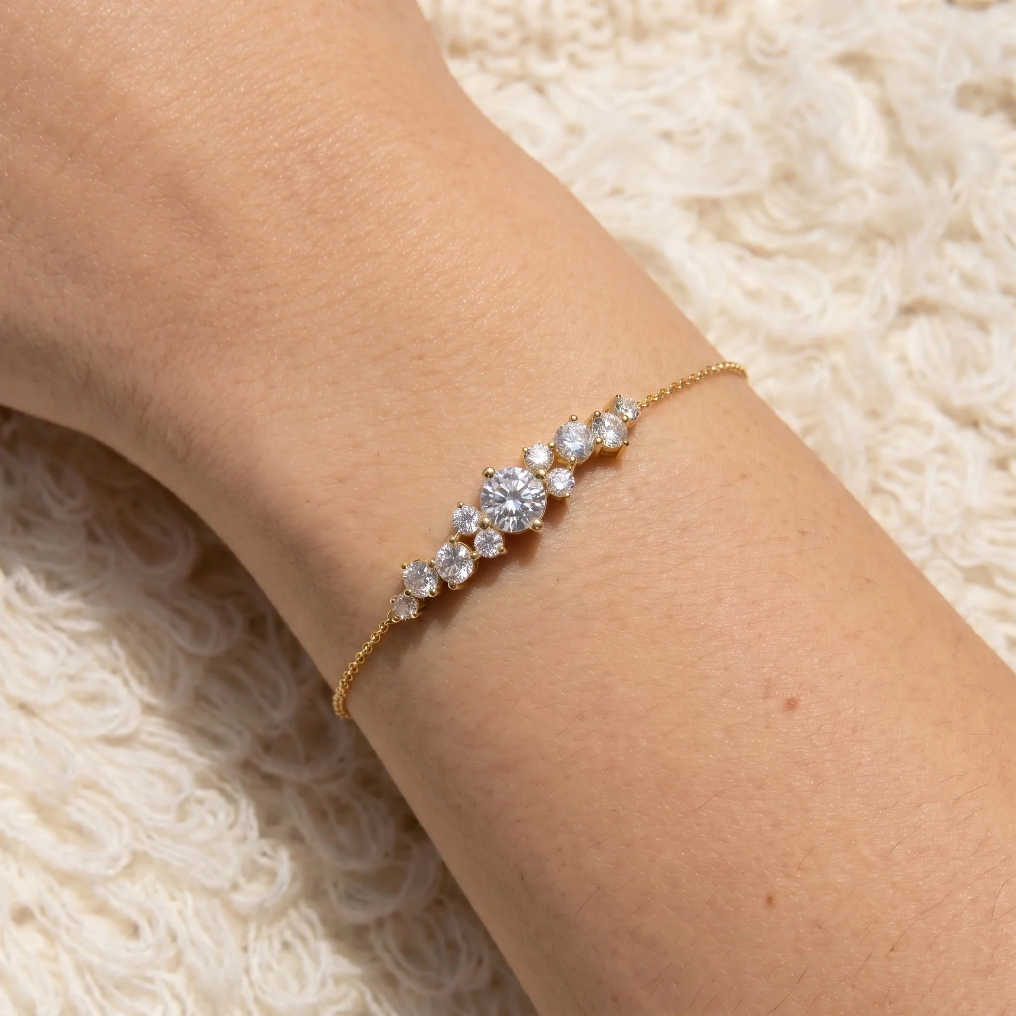 Gold Radiance Cluster Bracelet