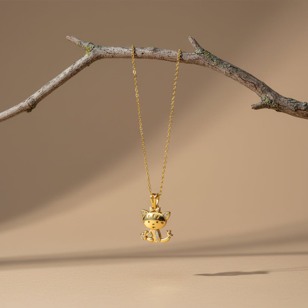 Kitlisse Charm Pendant