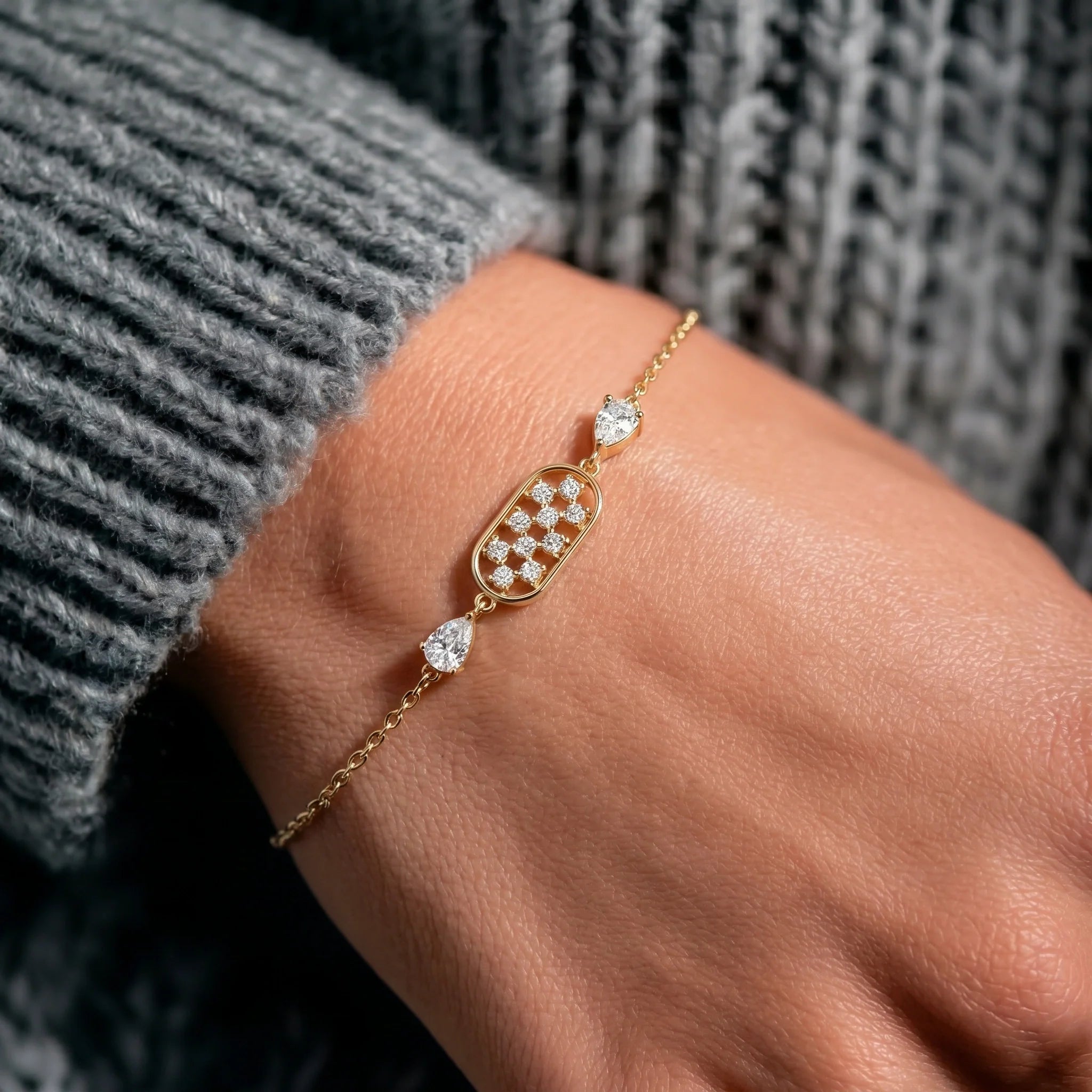 Gold Lattice Halo Bracelet
