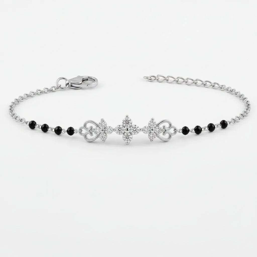 Noirelle Heart Bloom Mangalsutra Bracelet