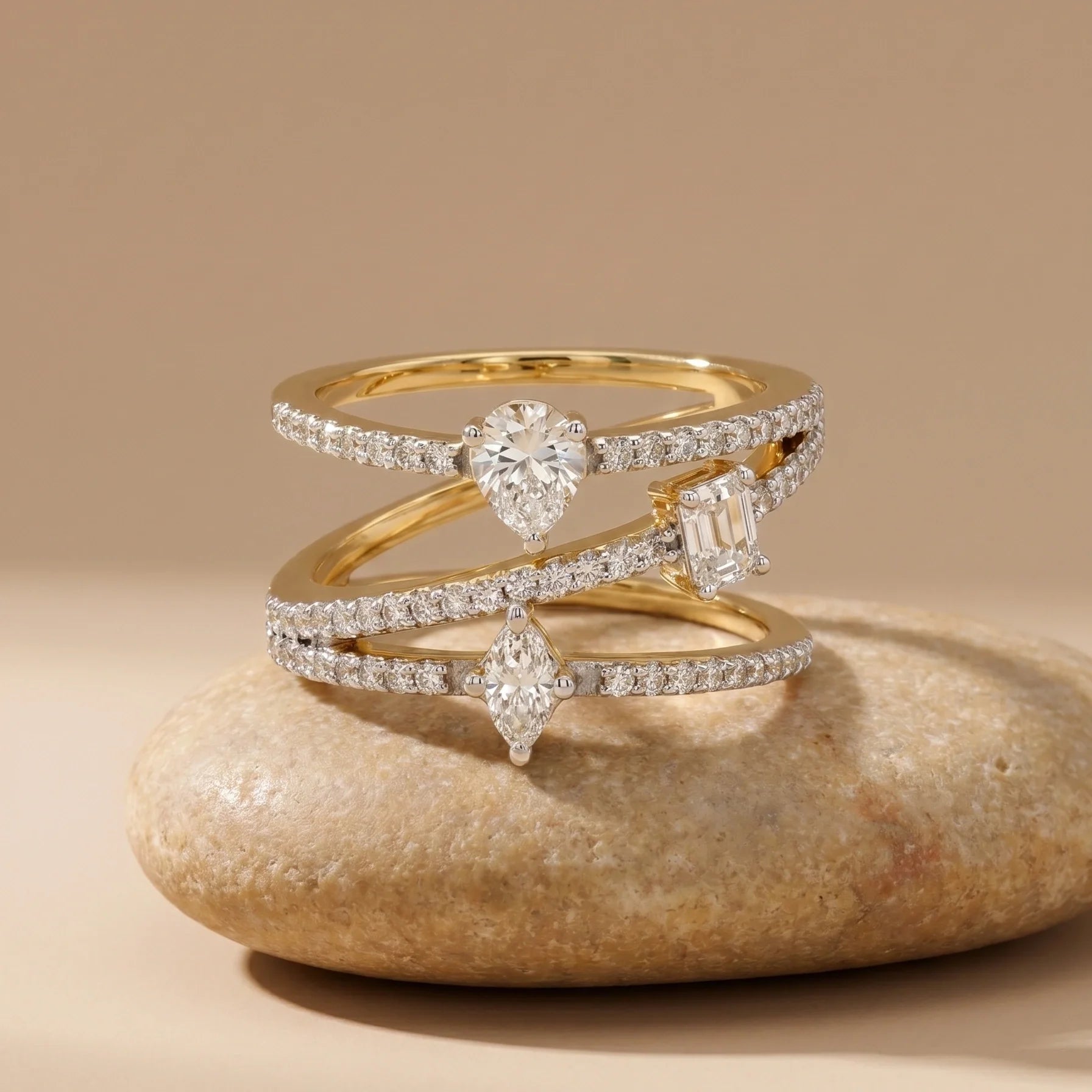 Gold Triple Curve Mosaic Ring