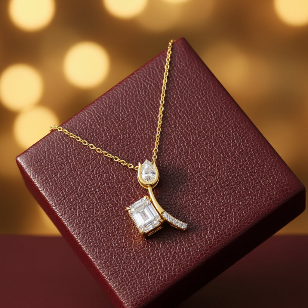 Tulip Emerald Pendant